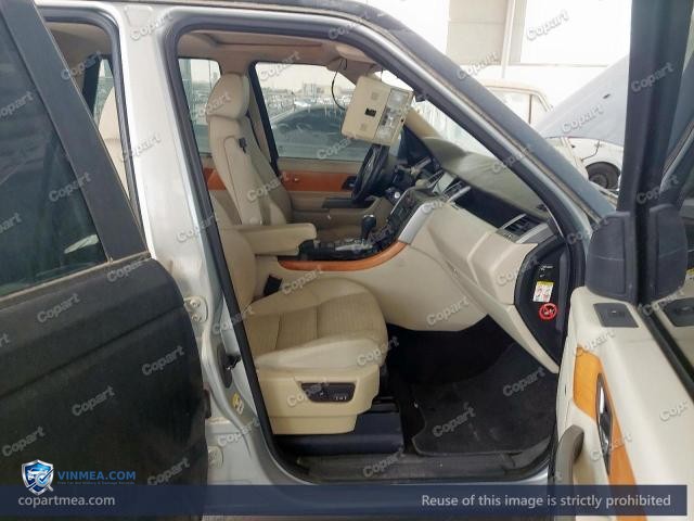Auction photo