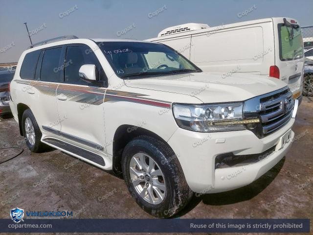 Auction photo