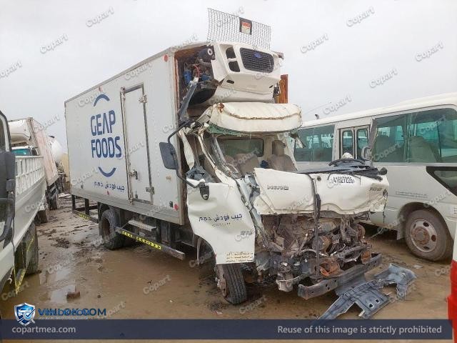 Auction photo