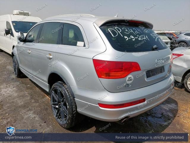 Auction photo