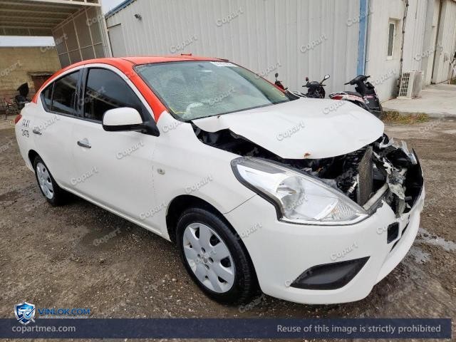 Auction photo
