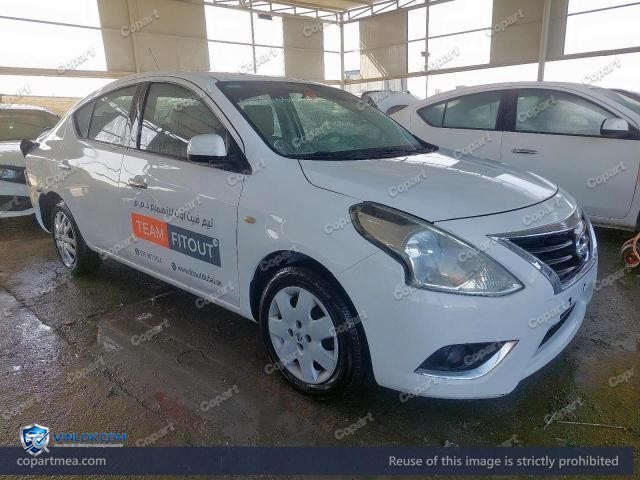 Auction photo