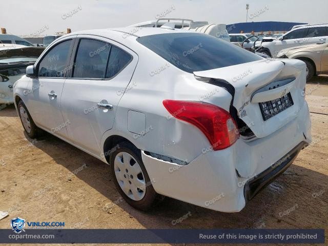 Auction photo