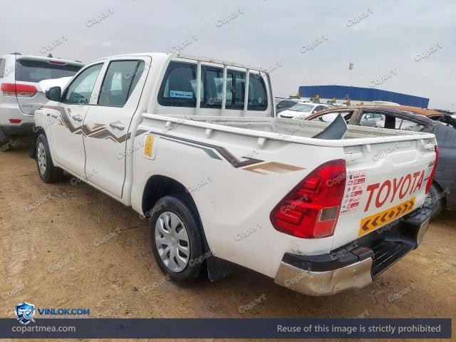 Auction photo