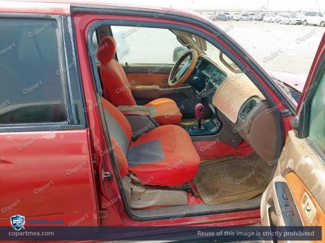 Auction photo