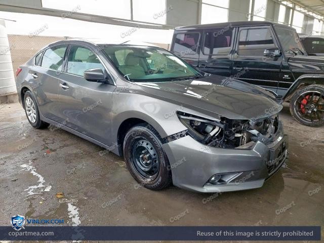 Auction photo