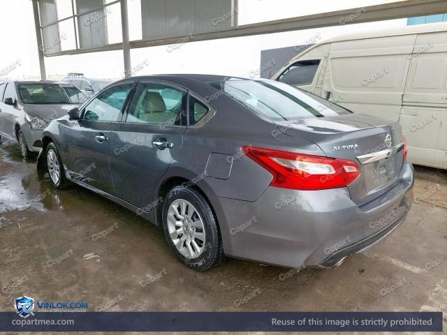 Auction photo