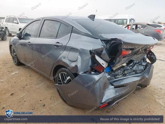 Auction photo