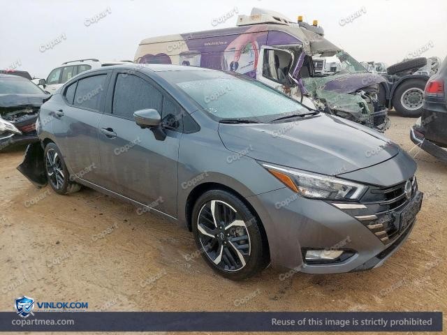Auction photo