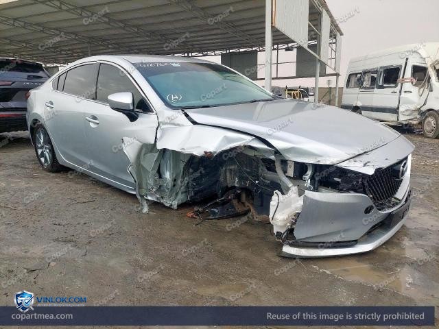 Auction photo