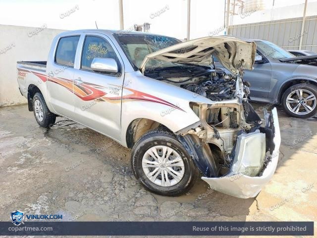 Auction photo