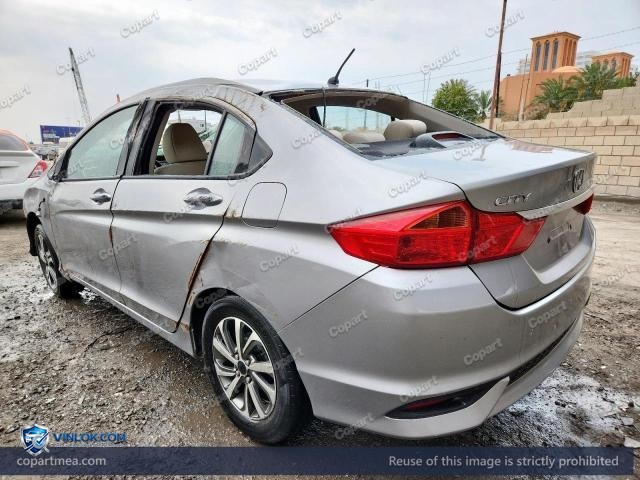 Auction photo