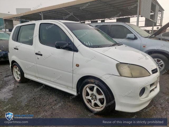 2004 DAIHATSU YRV — Lot 42024286 auction photo