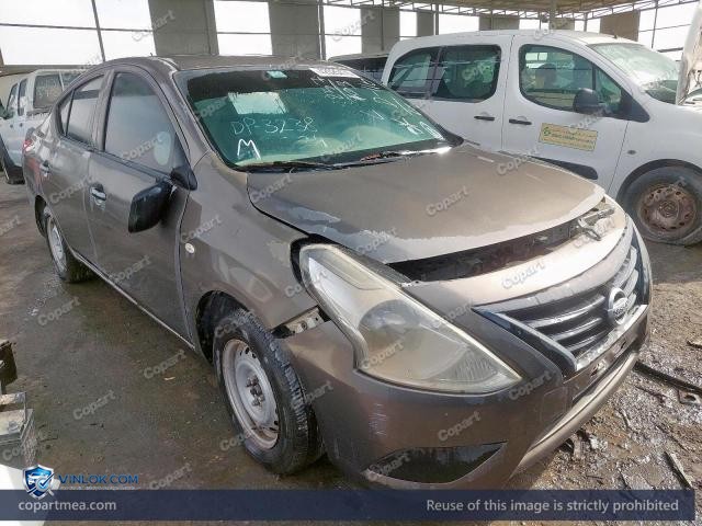 Auction photo