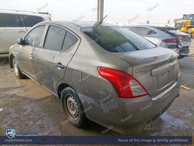 Auction photo