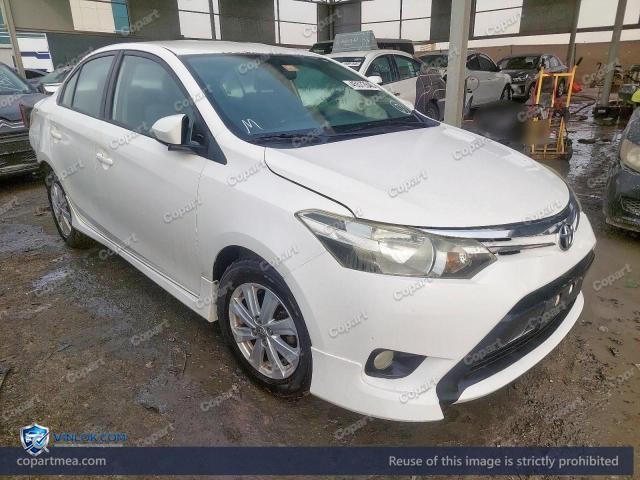 Auction photo
