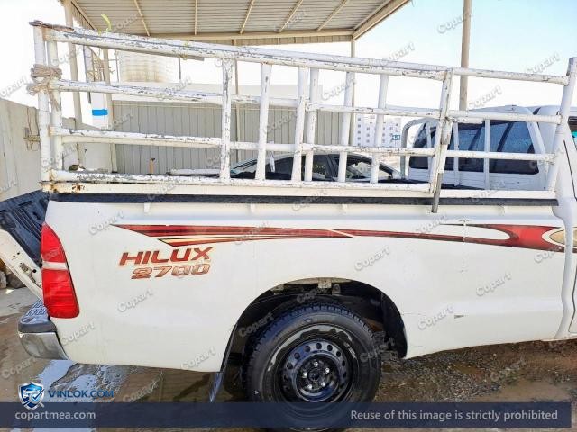 Auction photo