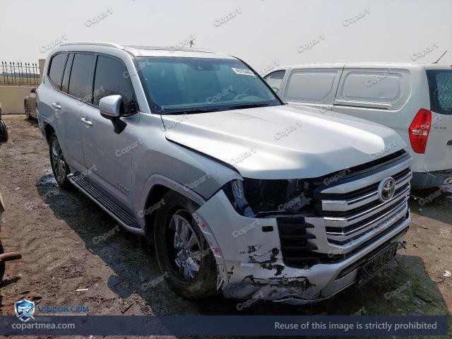 Auction photo