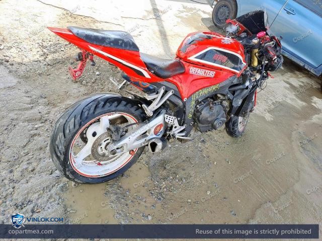Auction photo