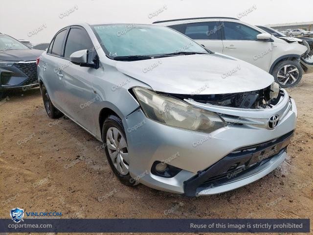 Auction photo