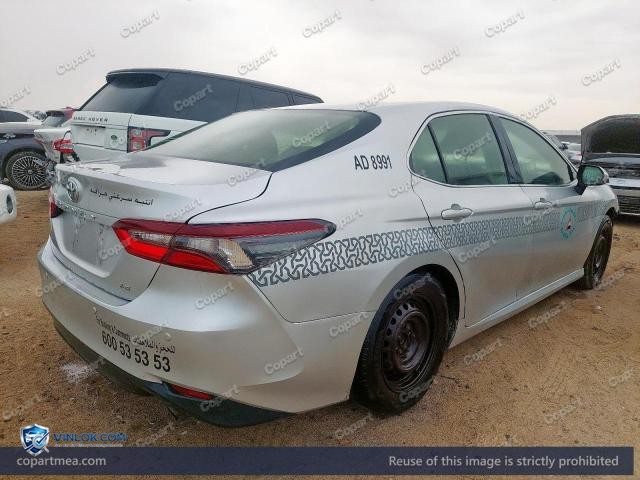 Auction photo