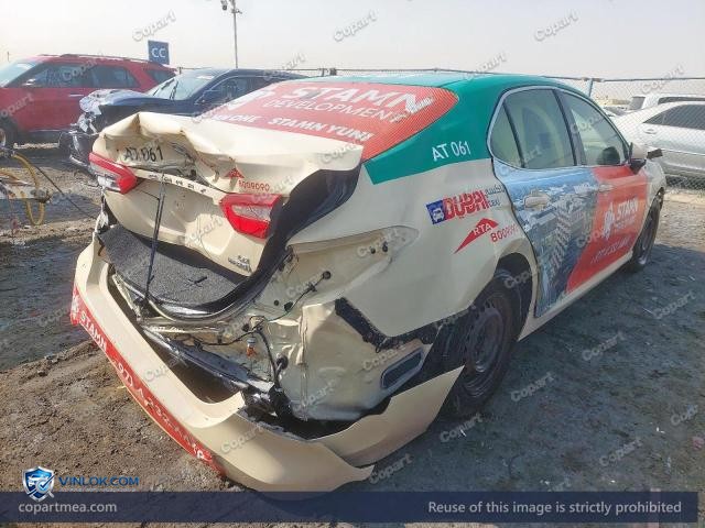 Auction photo