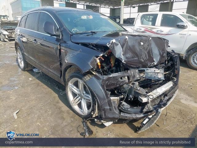 Auction photo