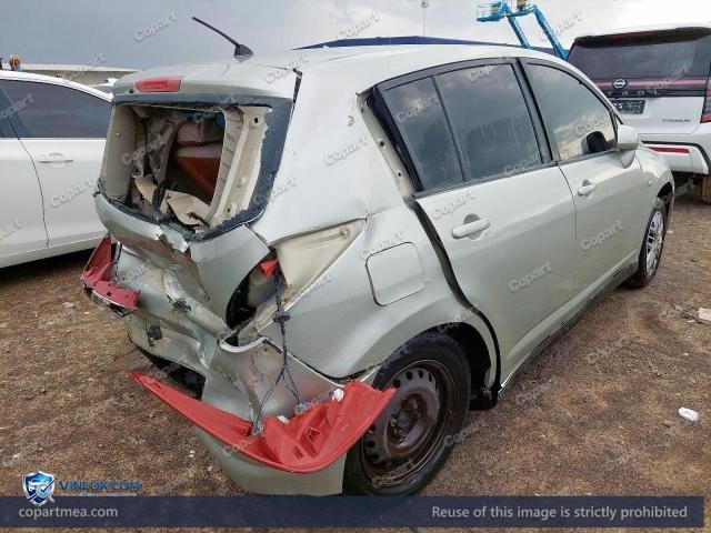 Auction photo