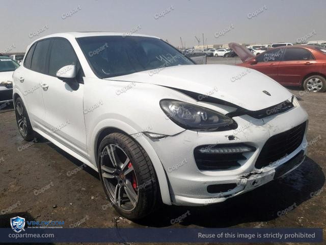 Auction photo