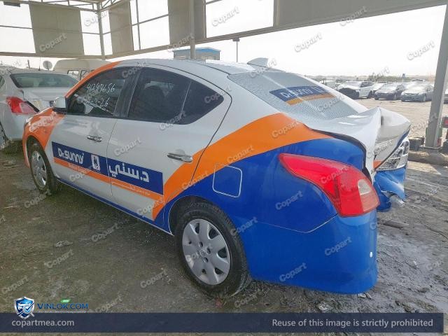Auction photo