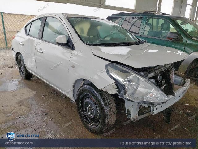 Auction photo