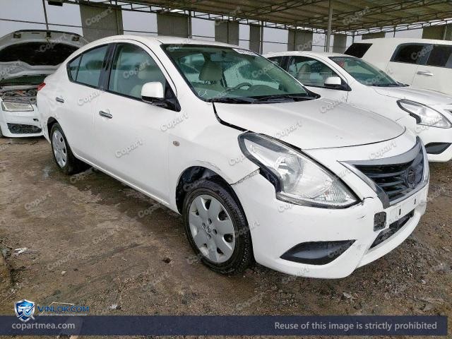 Auction photo