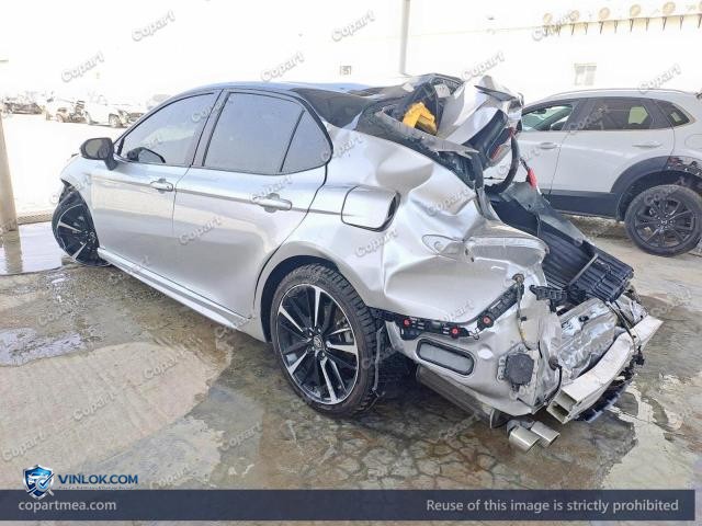 Auction photo
