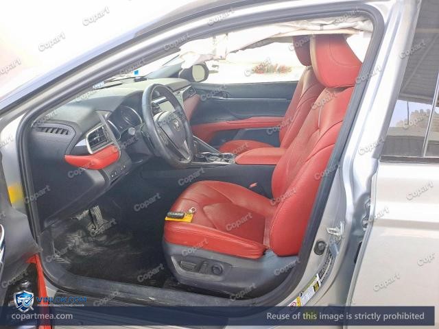 Auction photo