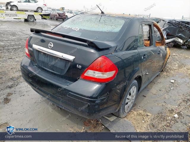 Auction photo