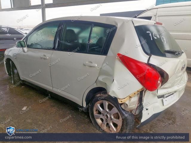 Auction photo