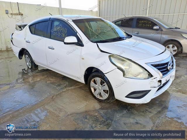 Auction photo