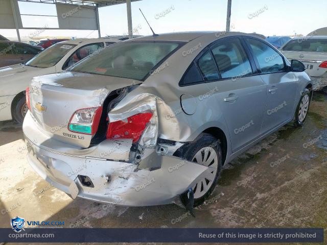 Auction photo