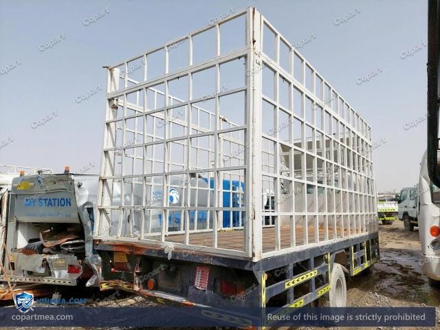 Auction photo