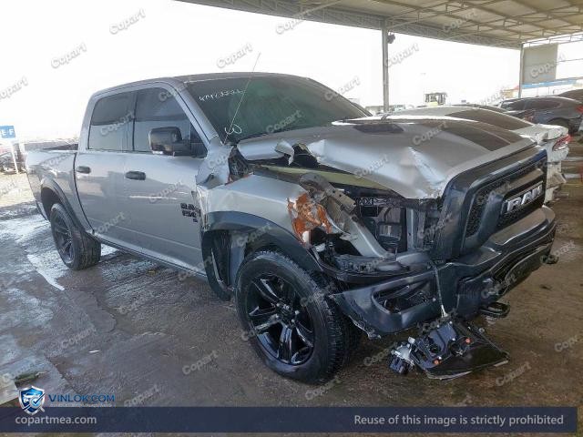 Auction photo