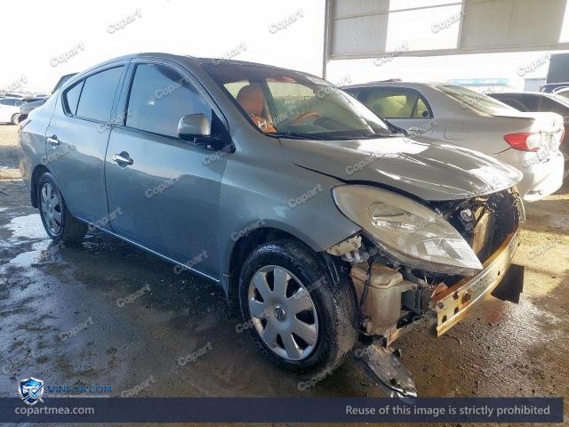 Auction photo