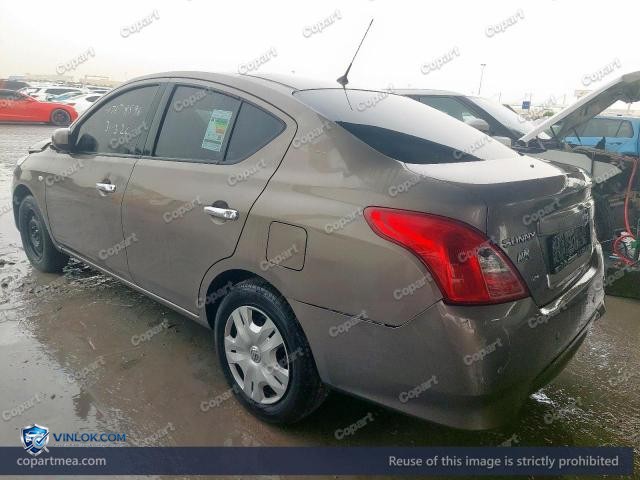 Auction photo