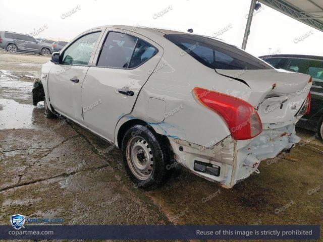 Auction photo