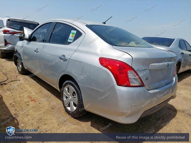 Auction photo