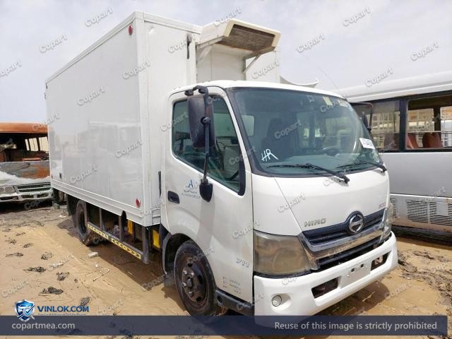 2013 HINO 300 — Lot 47844556 auction photo