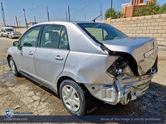 Auction photo