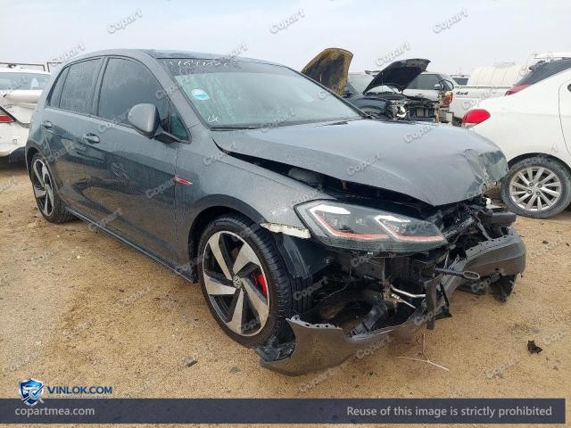 Auction photo