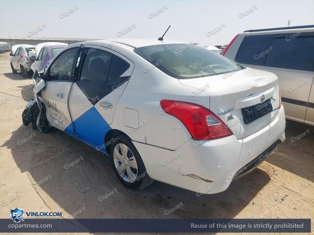 Auction photo
