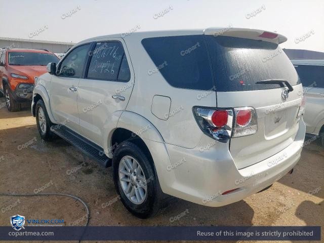 Auction photo