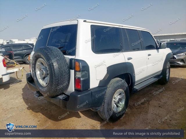 Auction photo